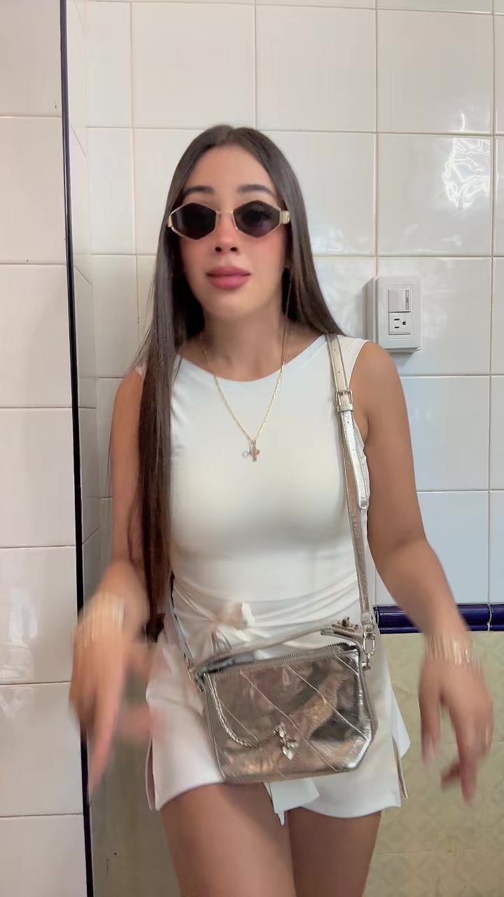 @DanyMeneses1