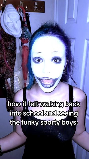 @Ashley Juanita Lickhire Spire