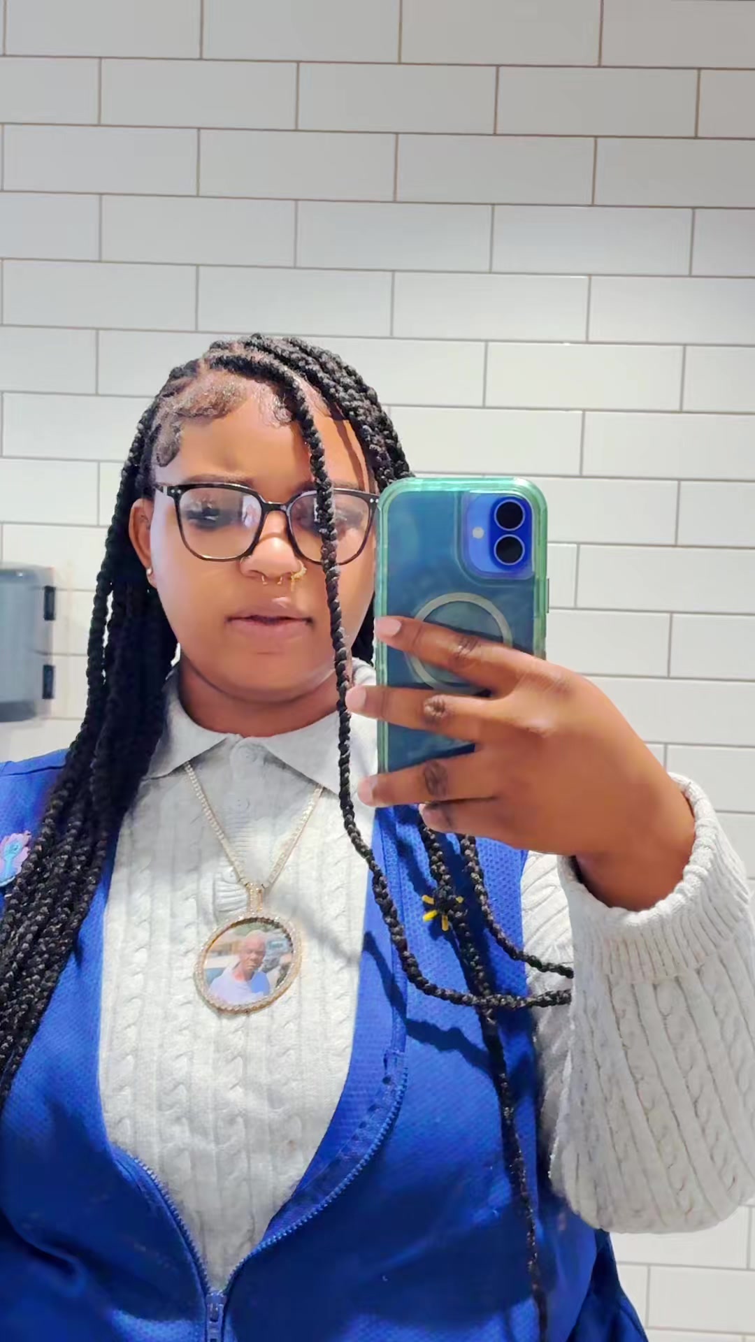 @Muffin👩🏽❤️💋👩🏾🌈