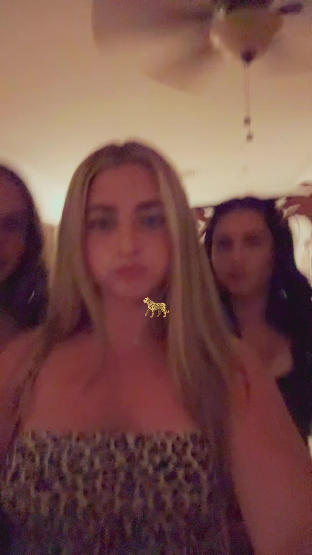 @ava