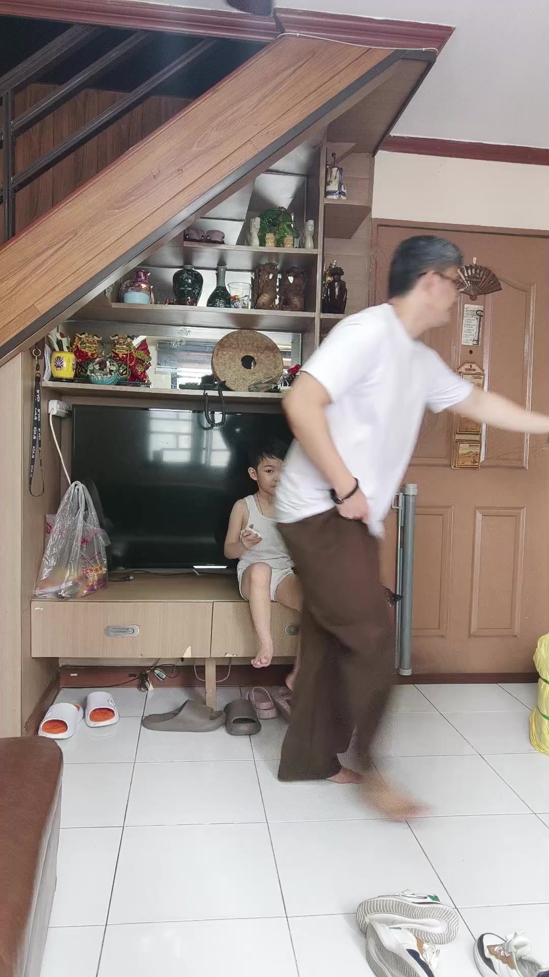 @Zac&Zam&Fam