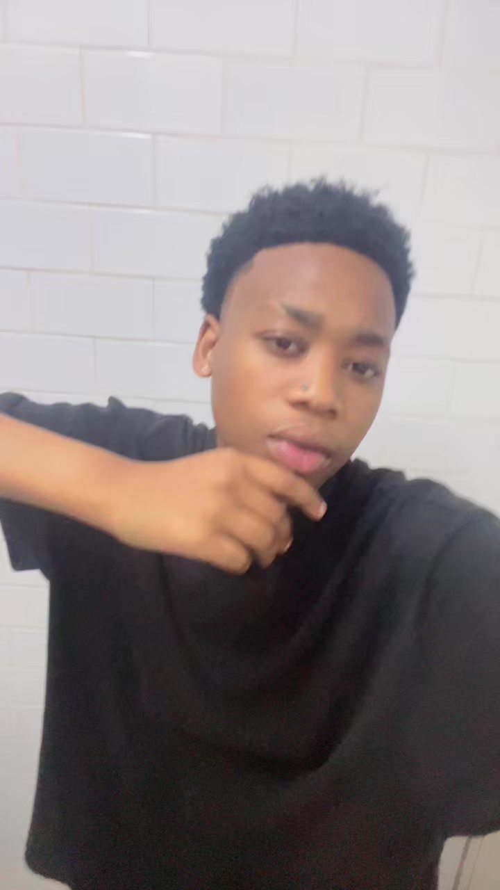 @Katlego🕷️