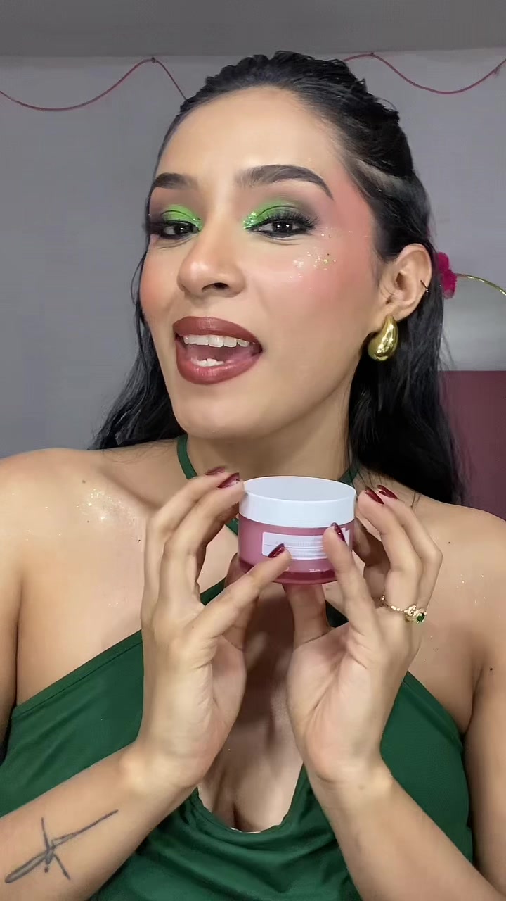 @JENN HERN&Aacute;NDEZ