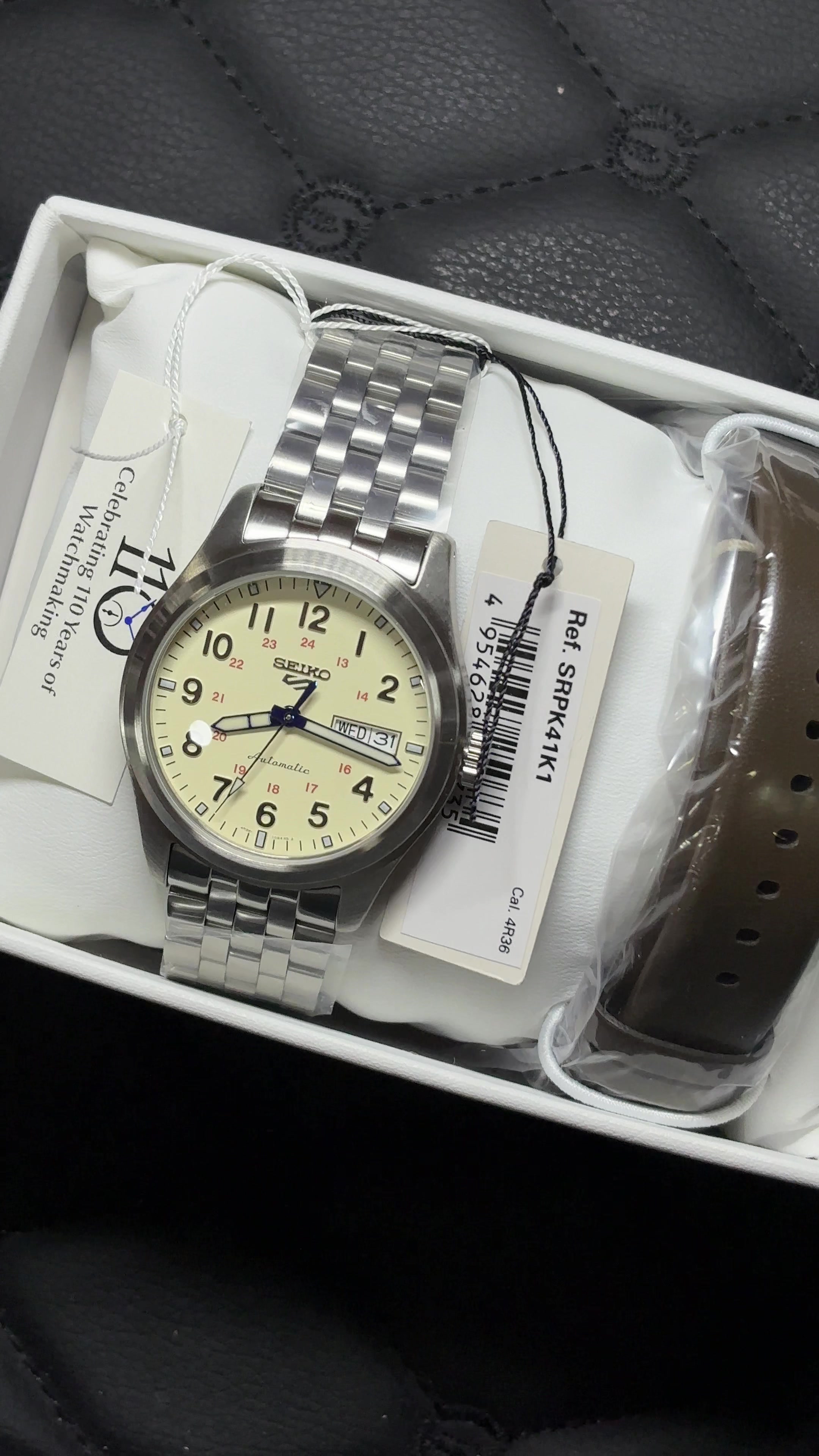 @Yonzon Timepieces