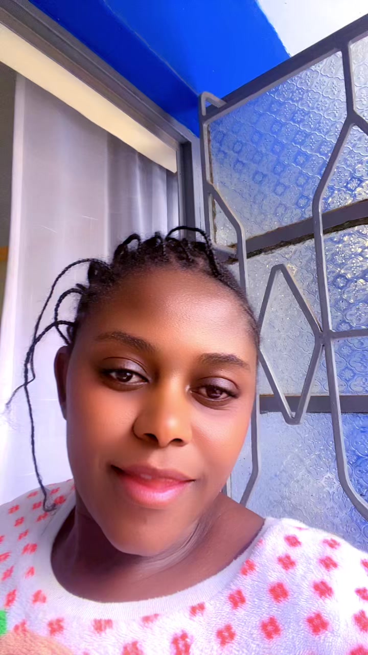 @Ivonne Clara🇰🇪