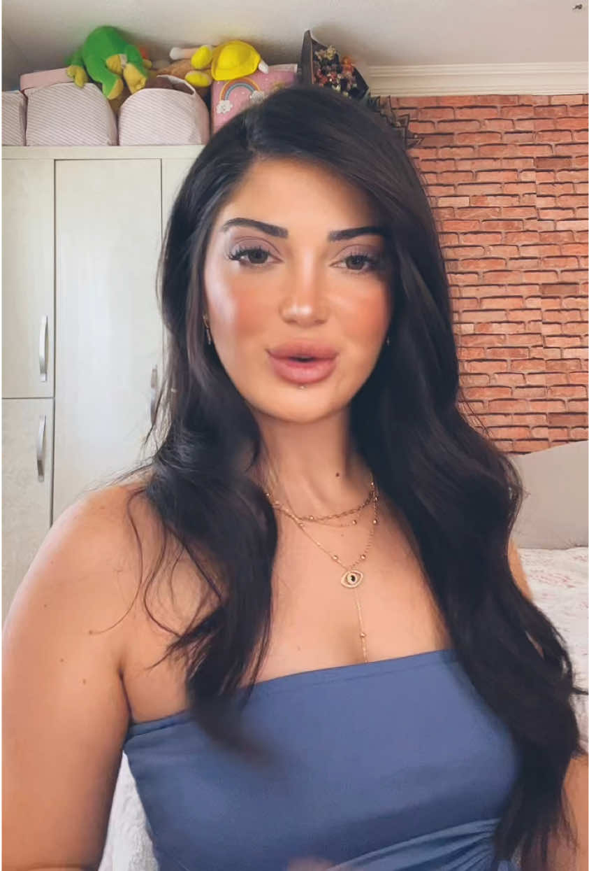 @Gözde Karataştan