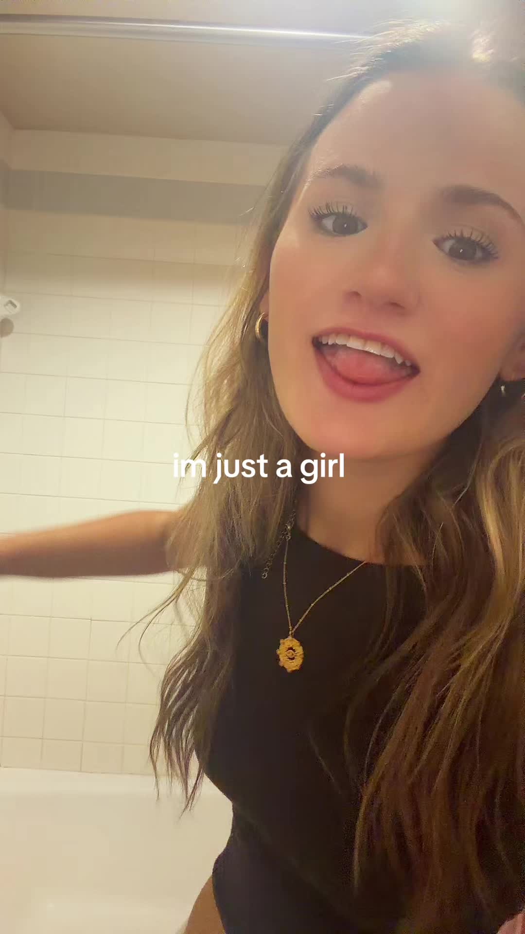 @Ava Colangelo