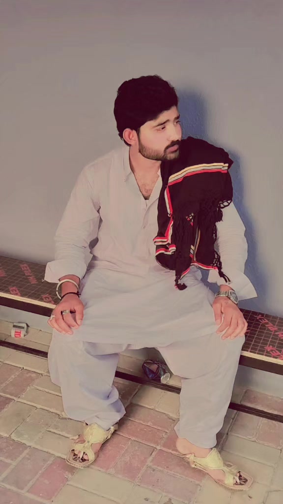 @Nafees23/10R