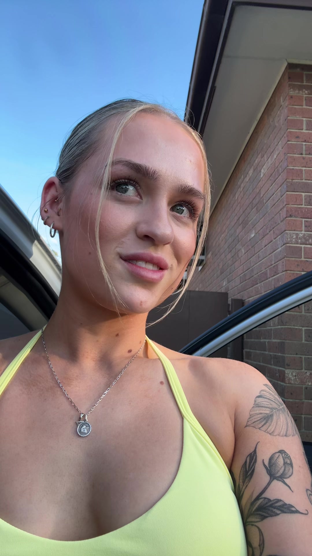 @Jade