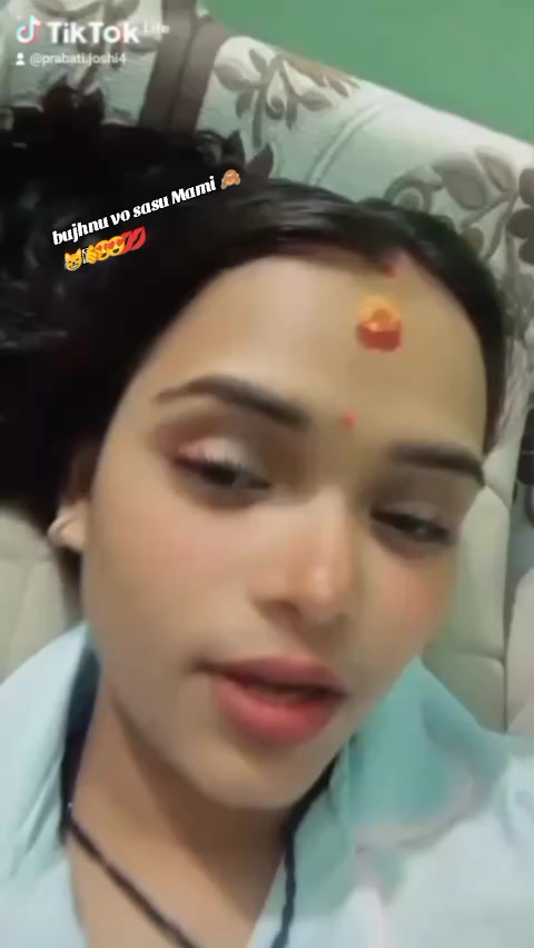 @LaX__मी 💰👀