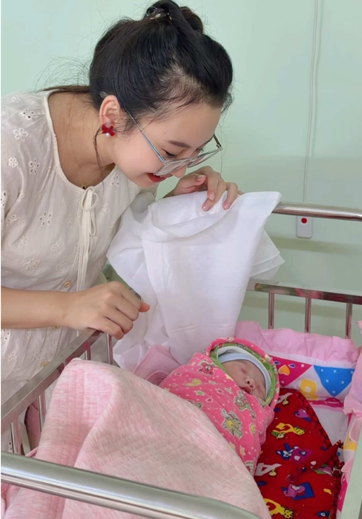 @MoMoSaingHyoe(ႁွမ်ႁွမ်🌷)
