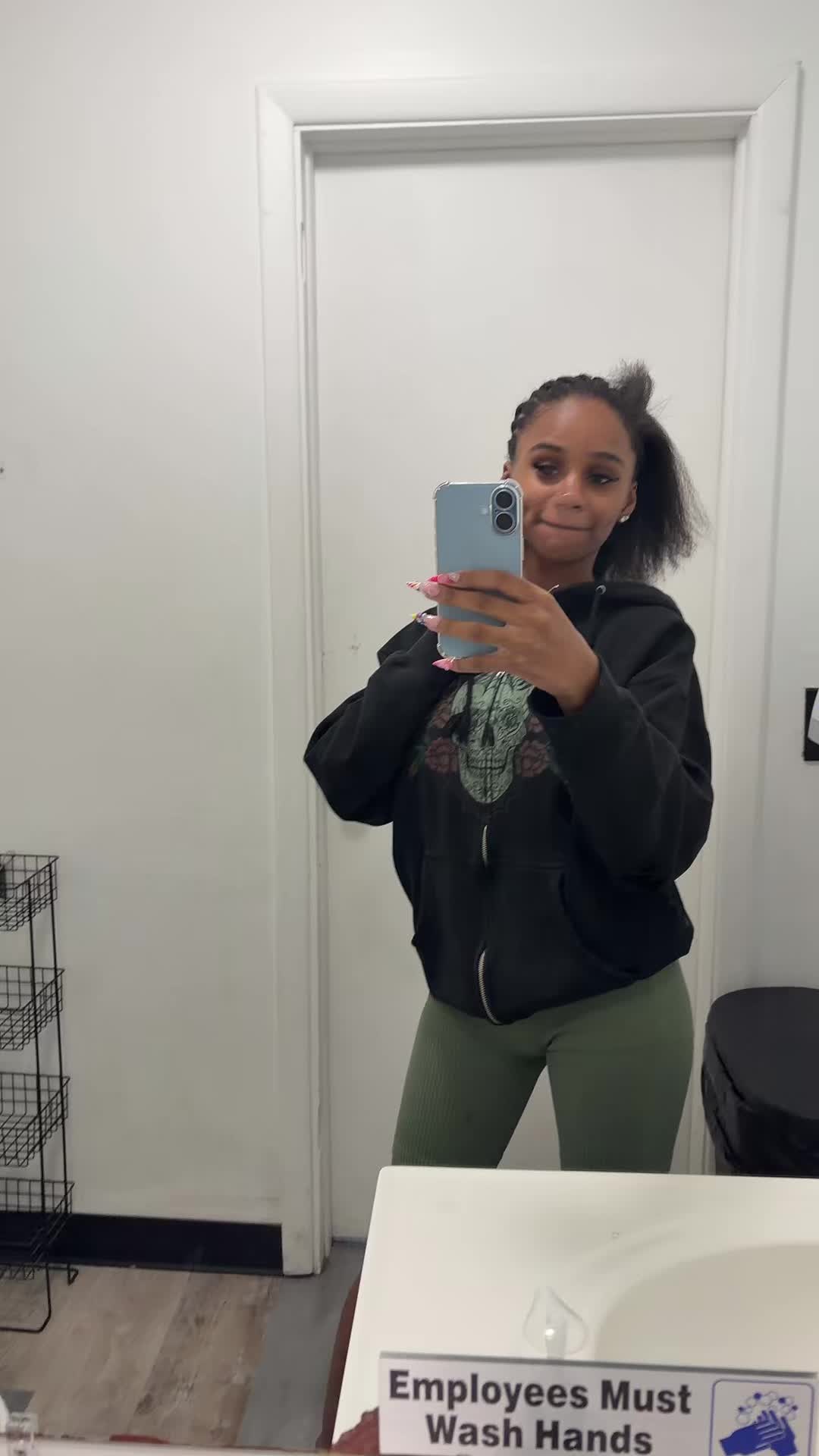 @tyelathegemini💖🫧✨💕😇