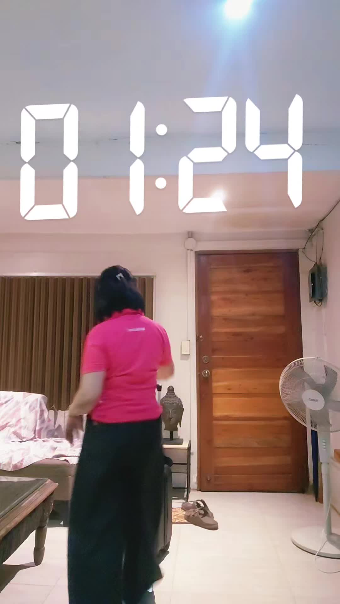@Luna