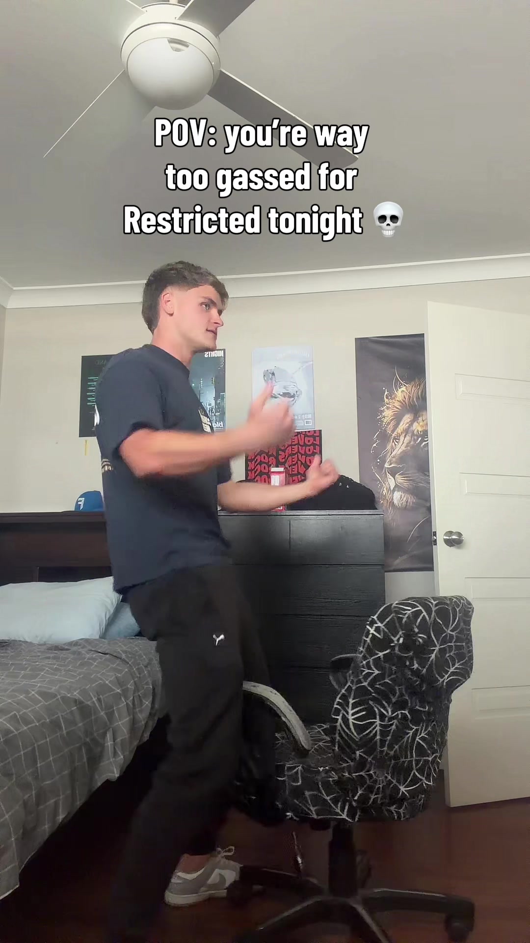 @Evan.g_