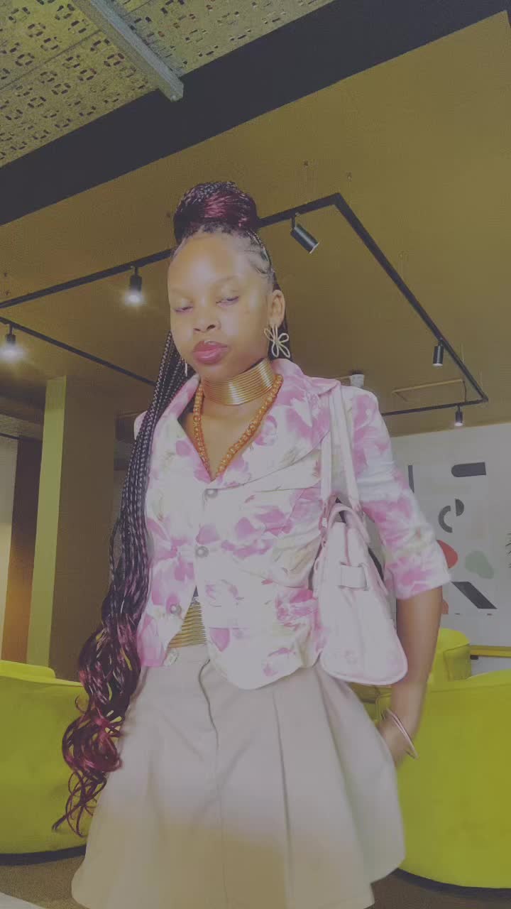 @NOLLYLIGHT