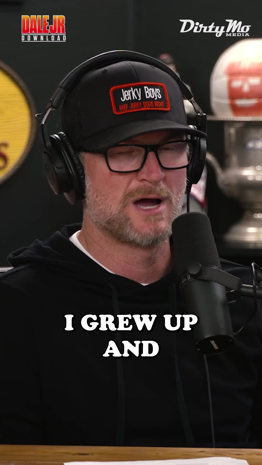 @Dirty Mo Media