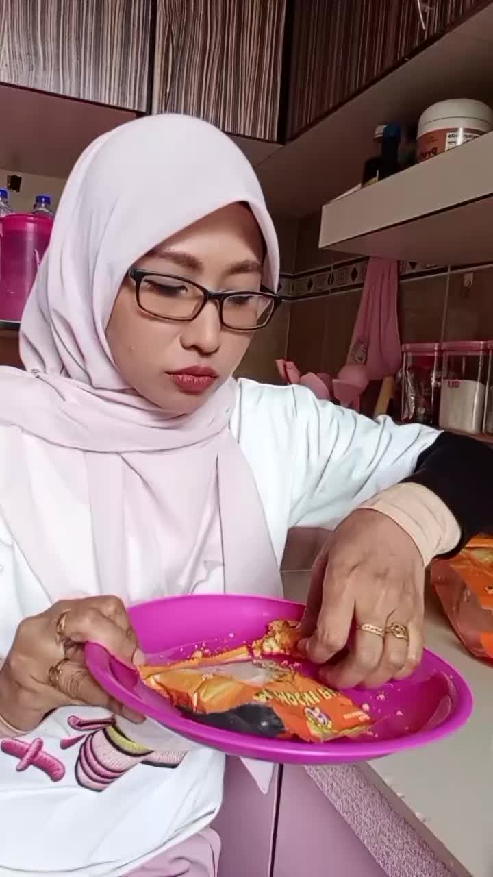 @Zue Ida