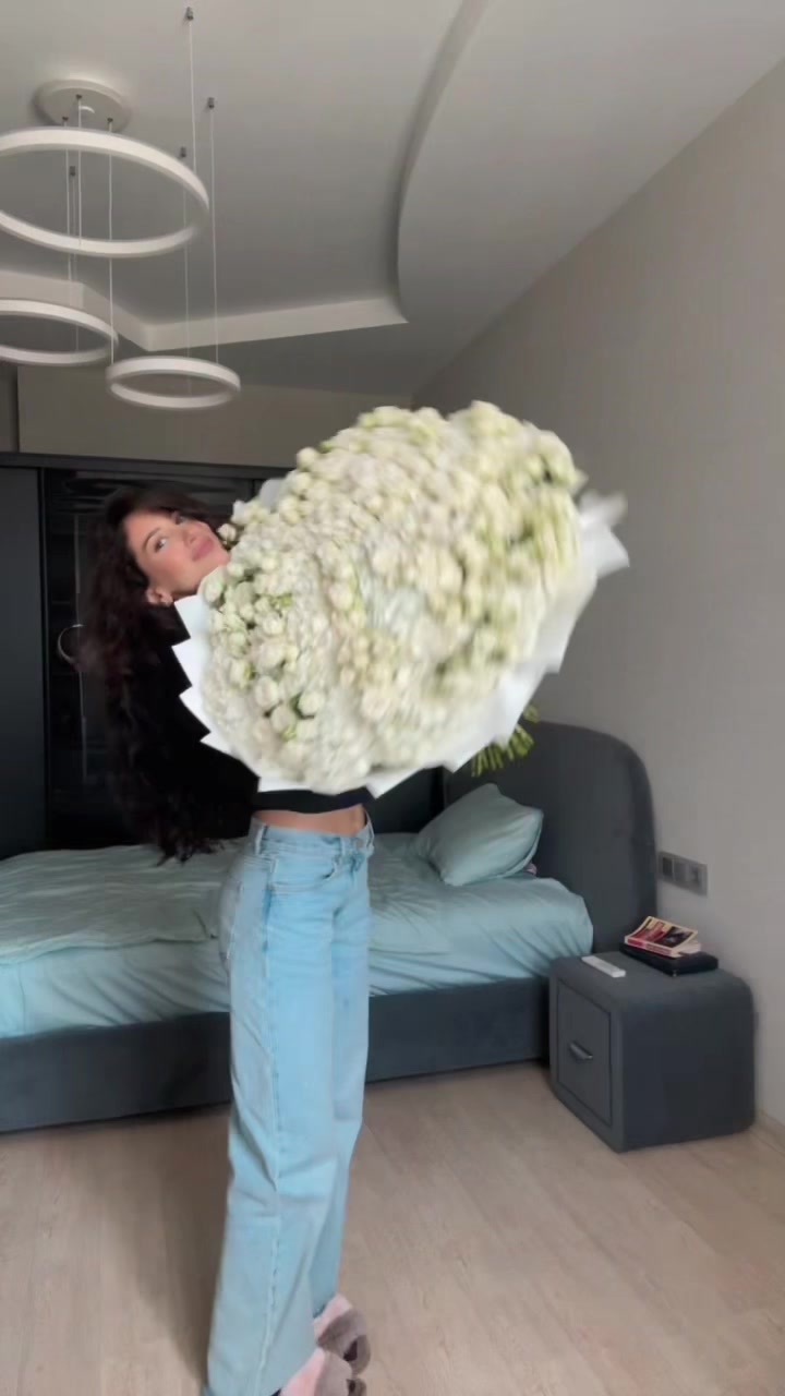 @El