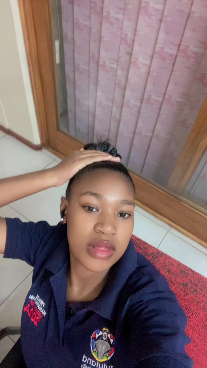 @Akhona🧸🫧 the graduate 👩🎓