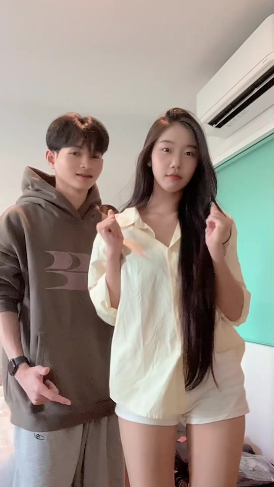 @พนิ
