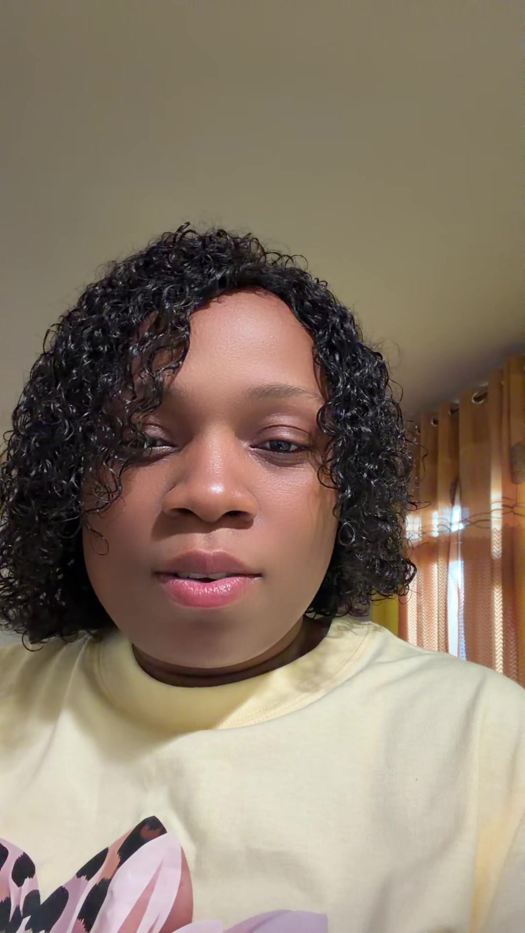 @yvelene