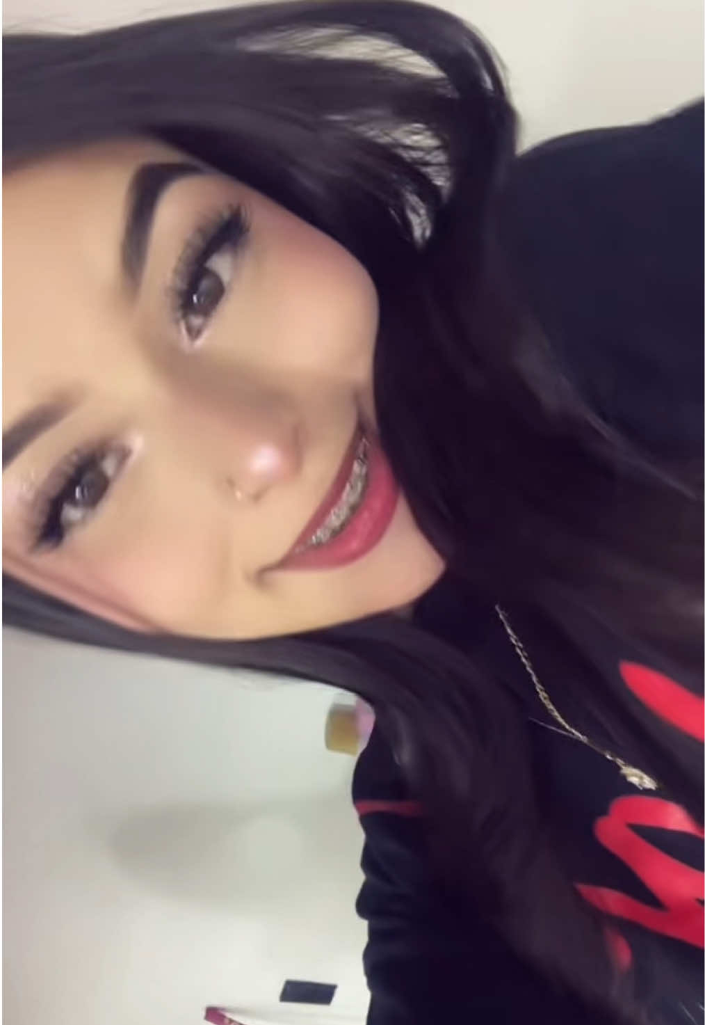 @𝒮𝑜𝘧𝑖𝑎 𝑅𝑜𝒿𝑎𝑠