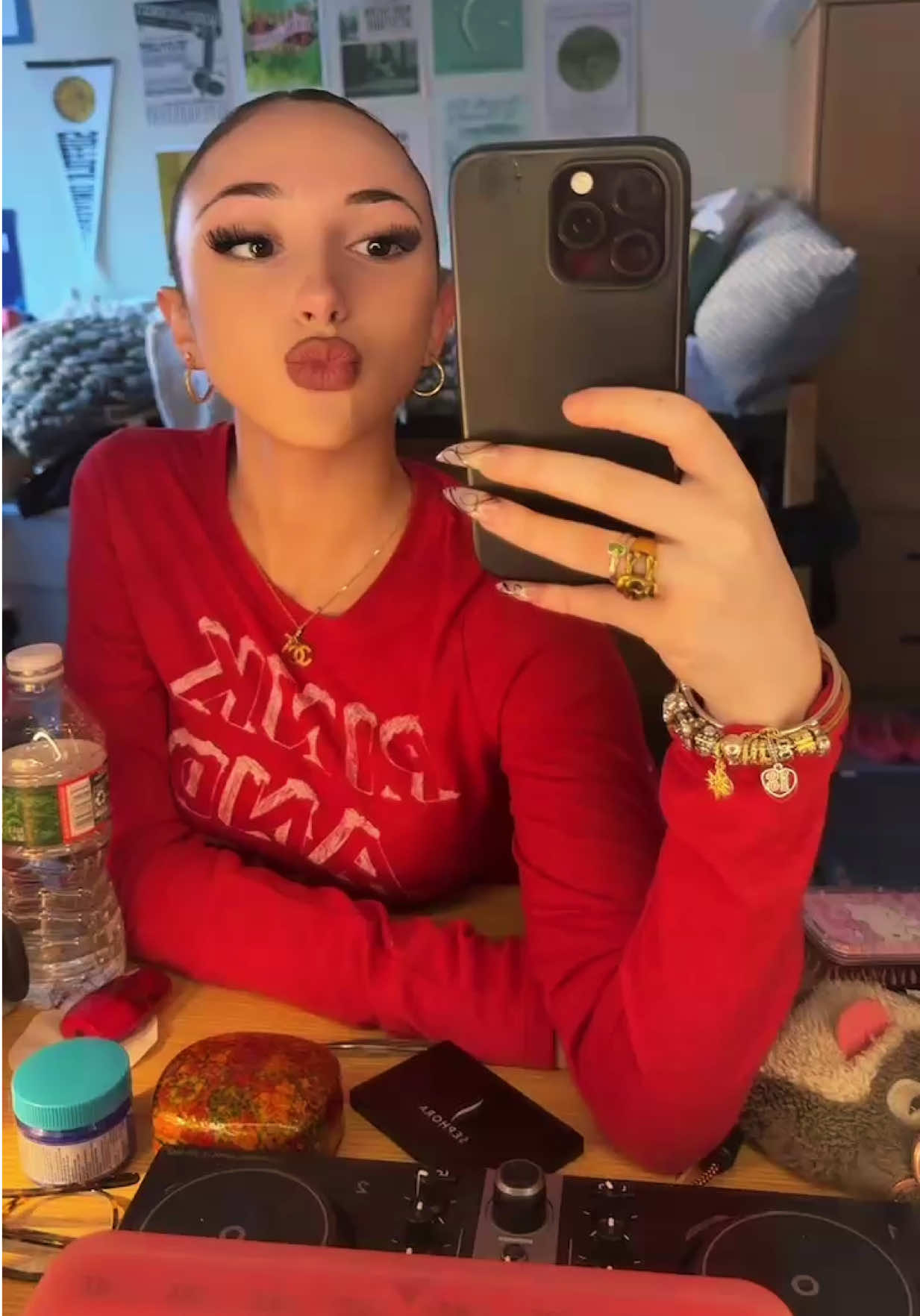@🧟♀️
