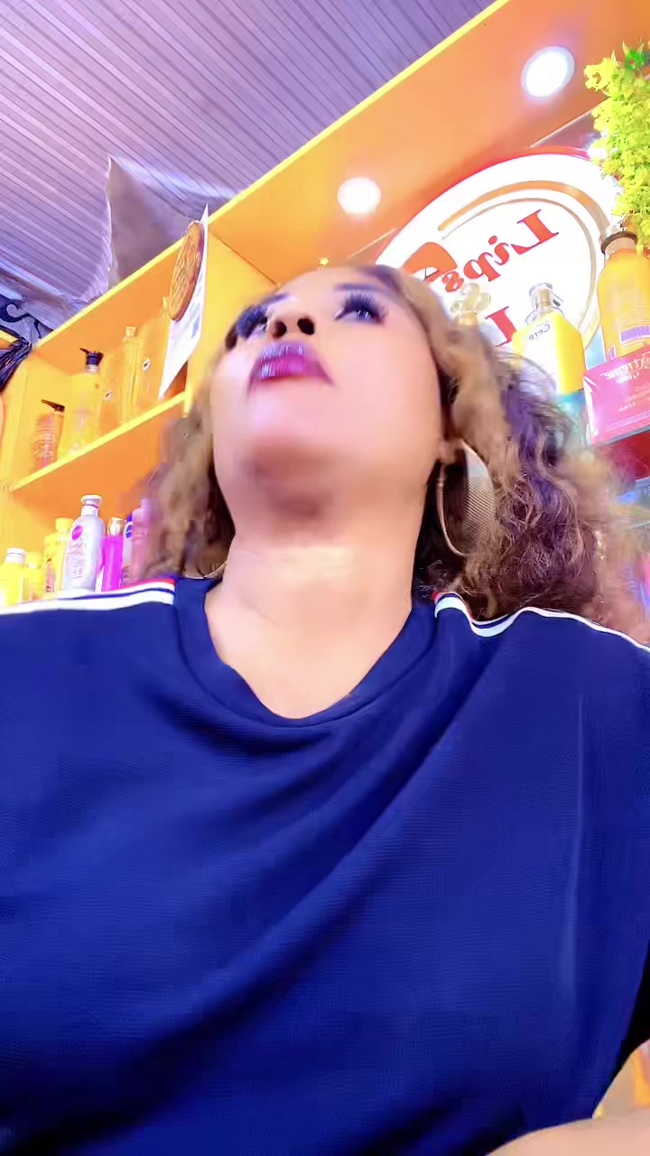 @LIPs and lips body care ๐