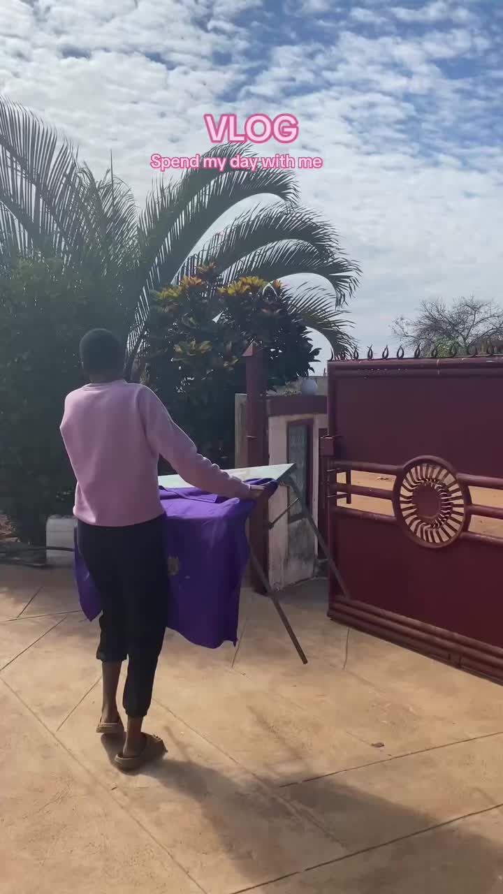 @Tshovelo Jay