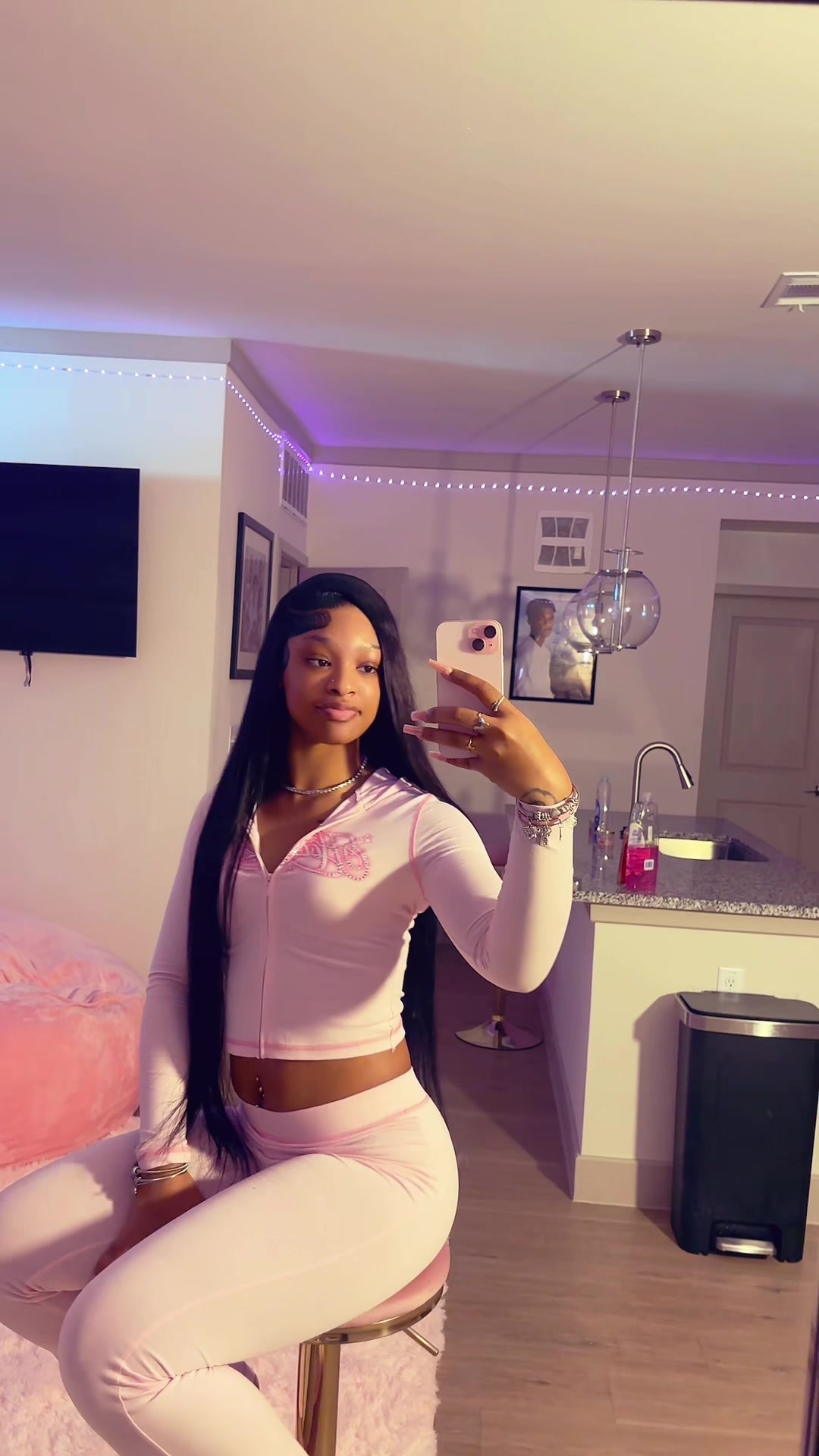 @prettyluhhkayy__