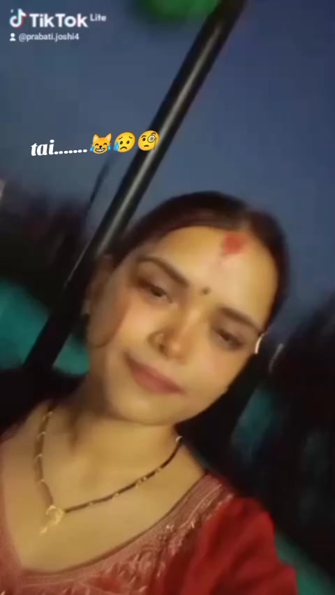 @LaX__मी 💰👀