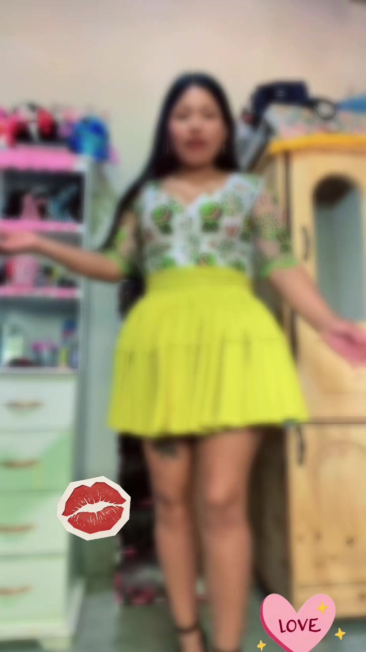 @𝓥𝓪𝓷𝓮 𝓽𝓪𝓻𝓲𝓯𝓪 ✨