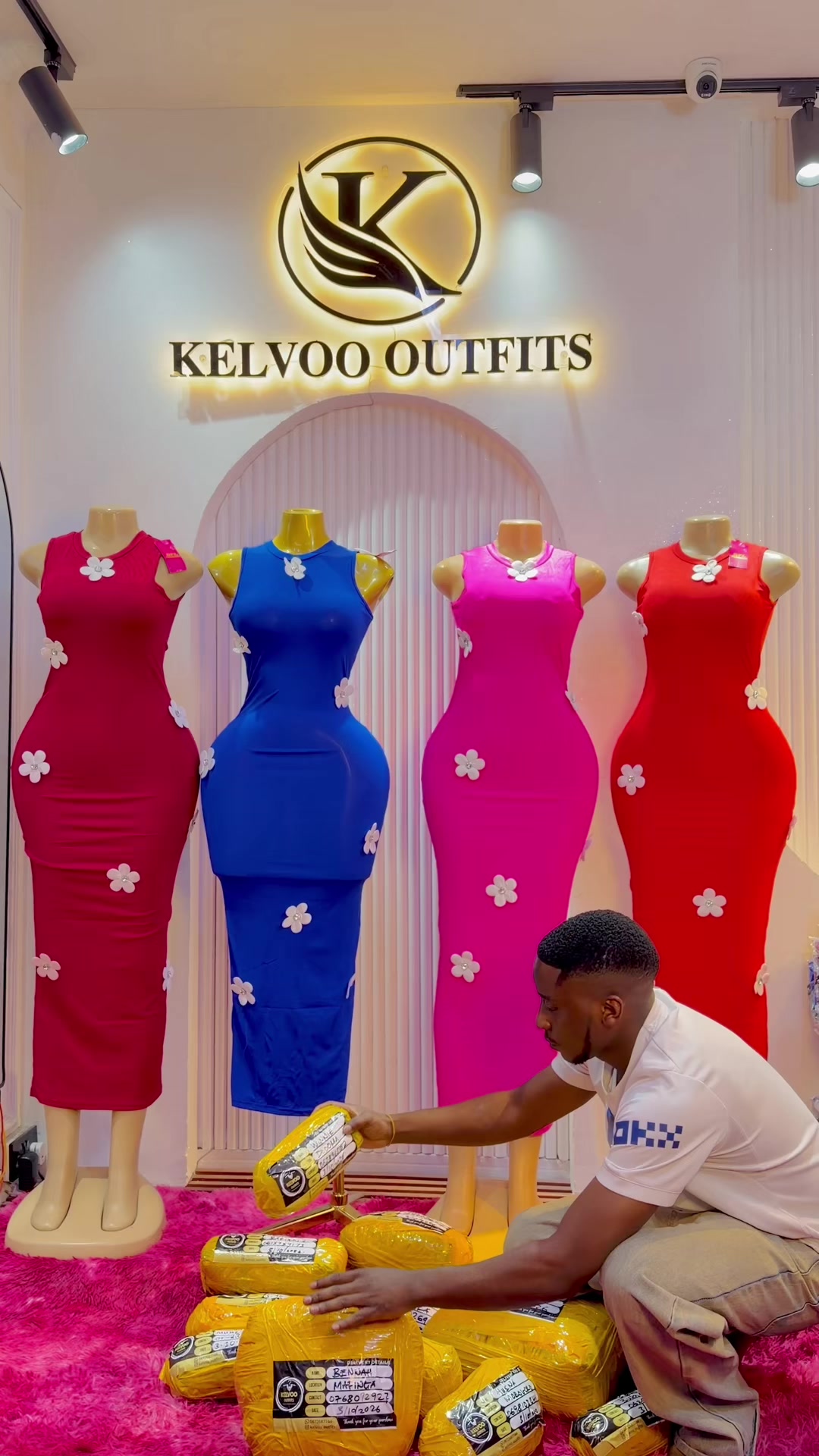 @KELVOO__OUTFITS