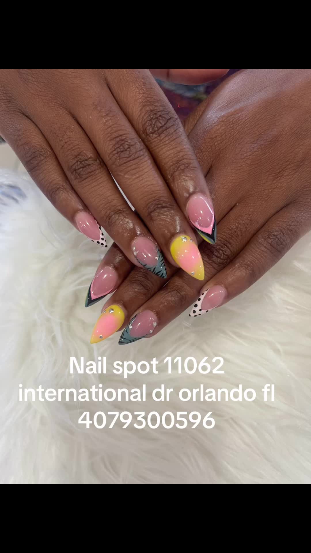 @katenailspot