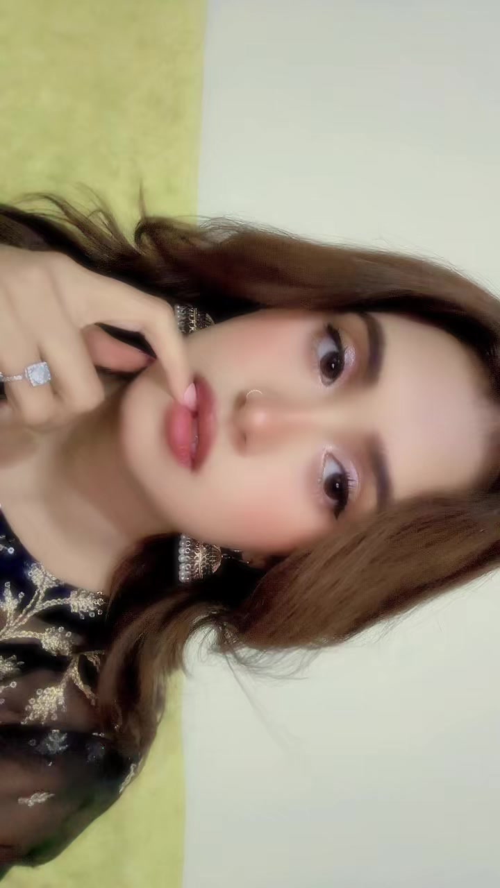 @🦋FiZa NaAz🌼
