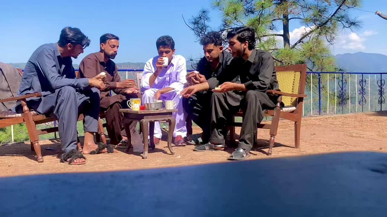 @𝑅𝑎𝑗𝑎 𝑀𝑎𝒉𝑎𝑑 ♛