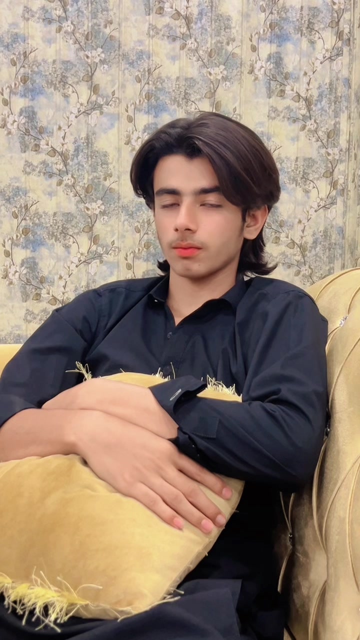 @𝐻𝑢𝑧𝑎𝑖𝑓𝑎.🐊