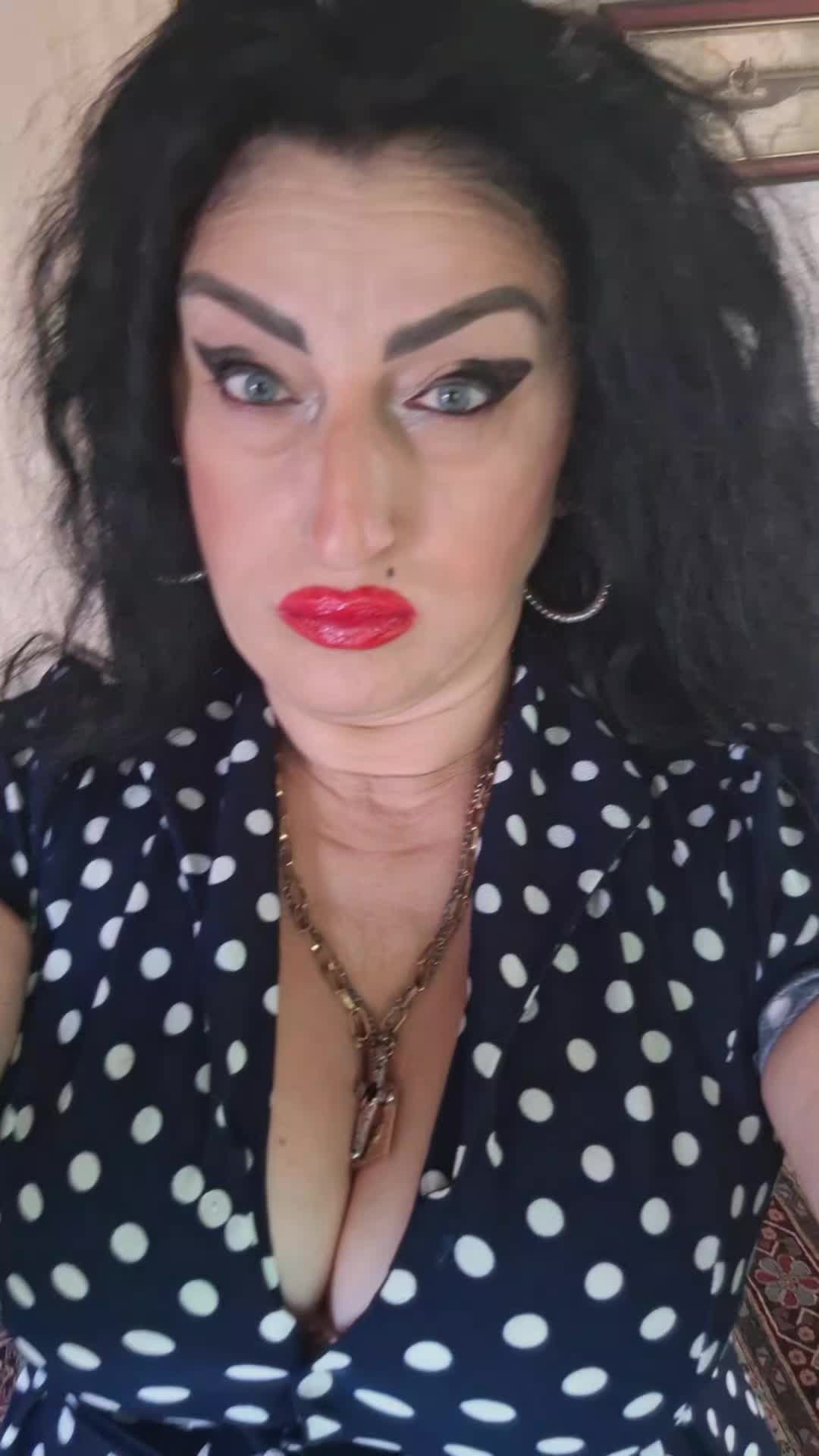 @შავგრემანი ხუჭუჭა❤🧚♀️