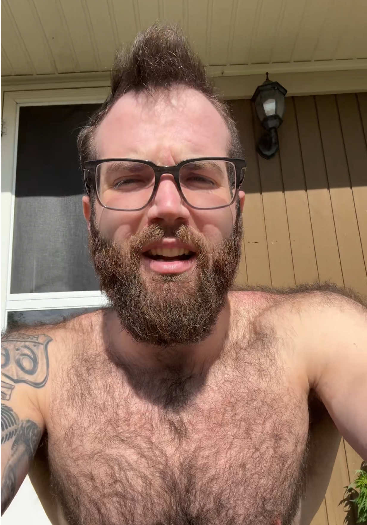 @Muscle_bear24