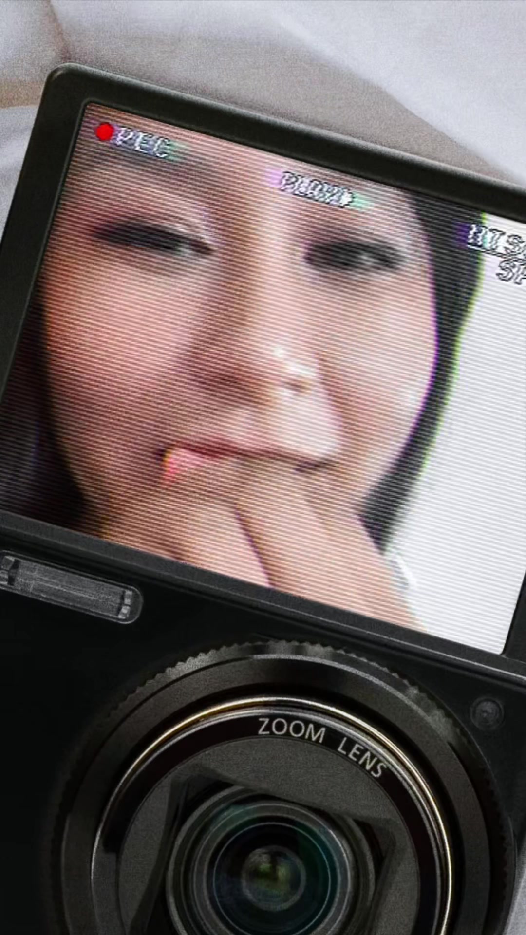 @Esther wolki