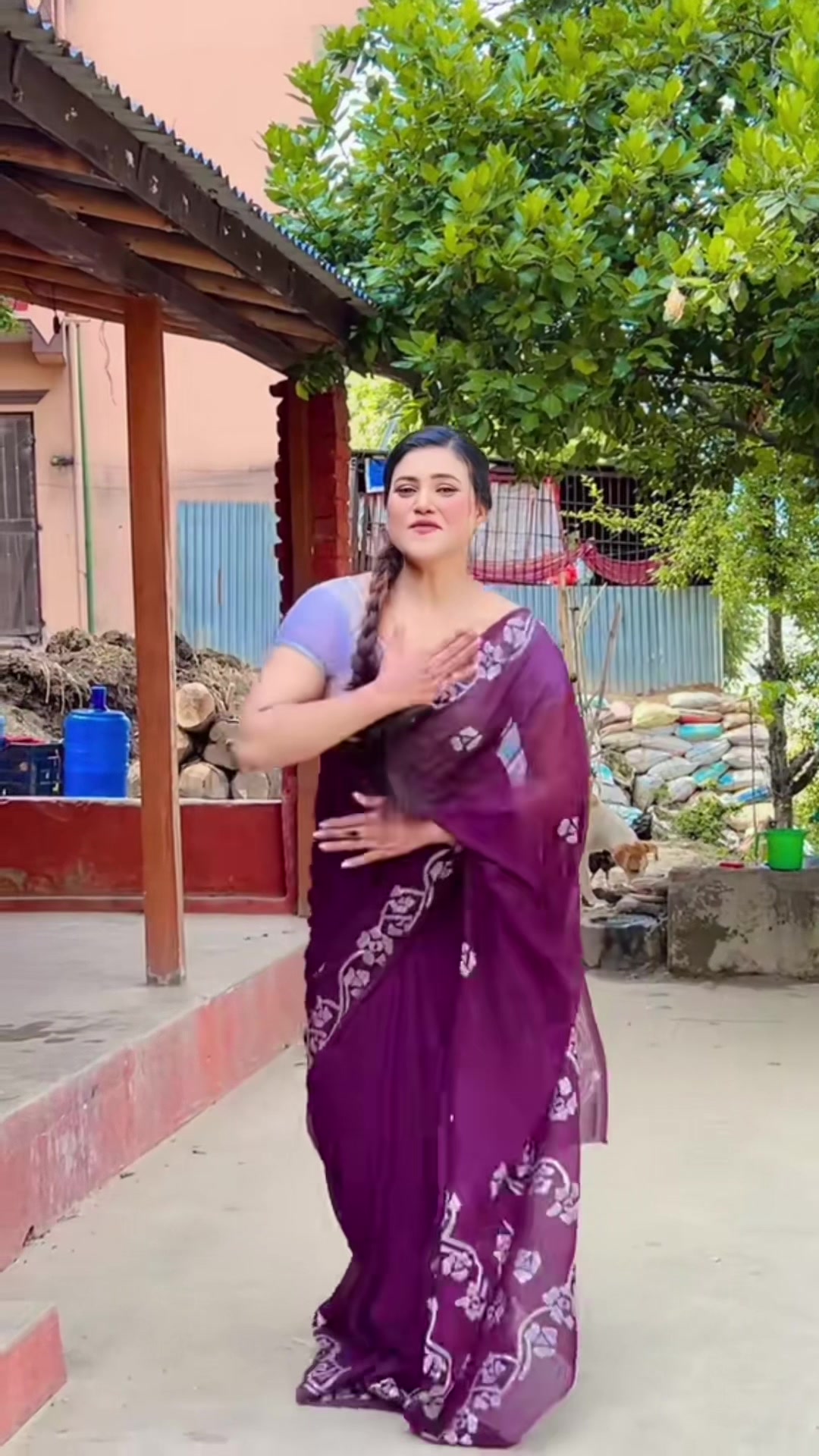 @Tika jaisi 🧿 राधे राधे 🦚🙏