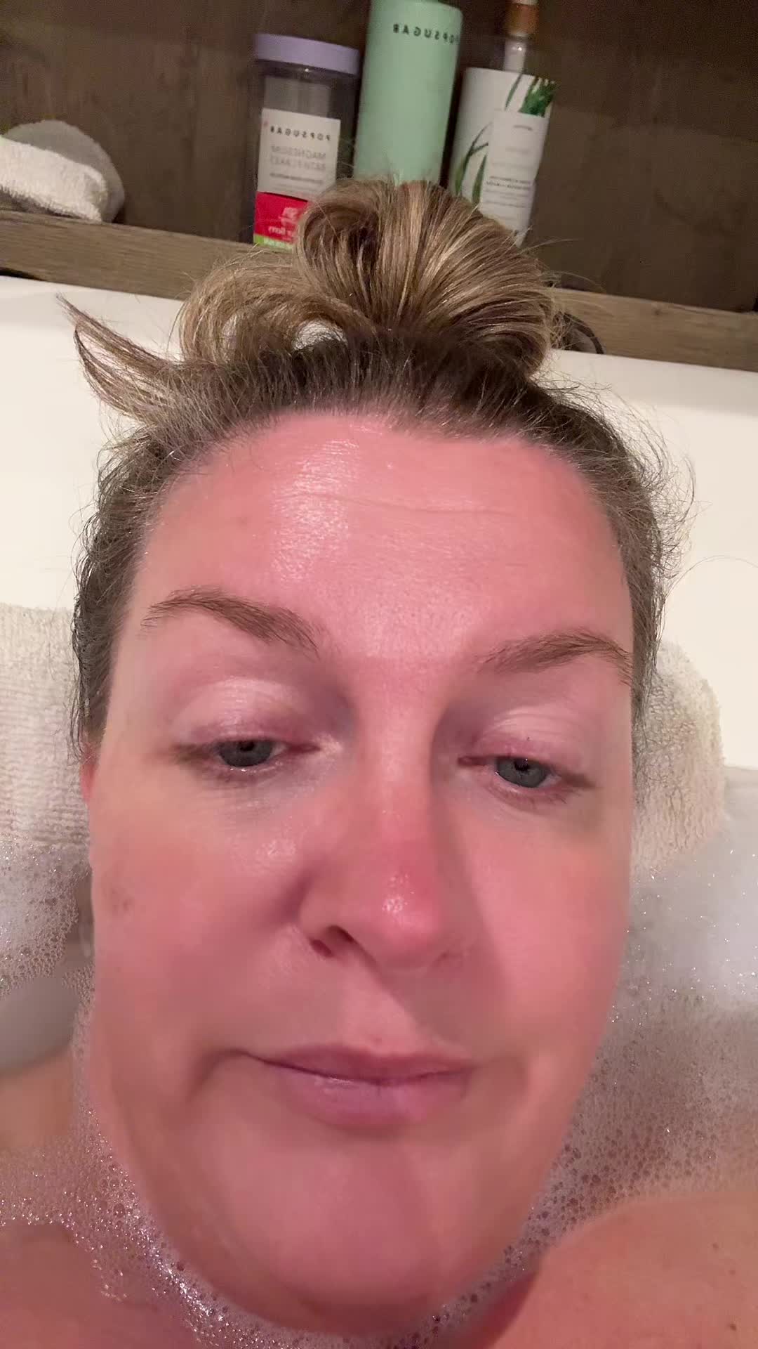 @𝕌𝕟𝕔𝕠𝕞𝕞𝕠𝕟 𝕂𝕒𝕣𝕖𝕟🌻