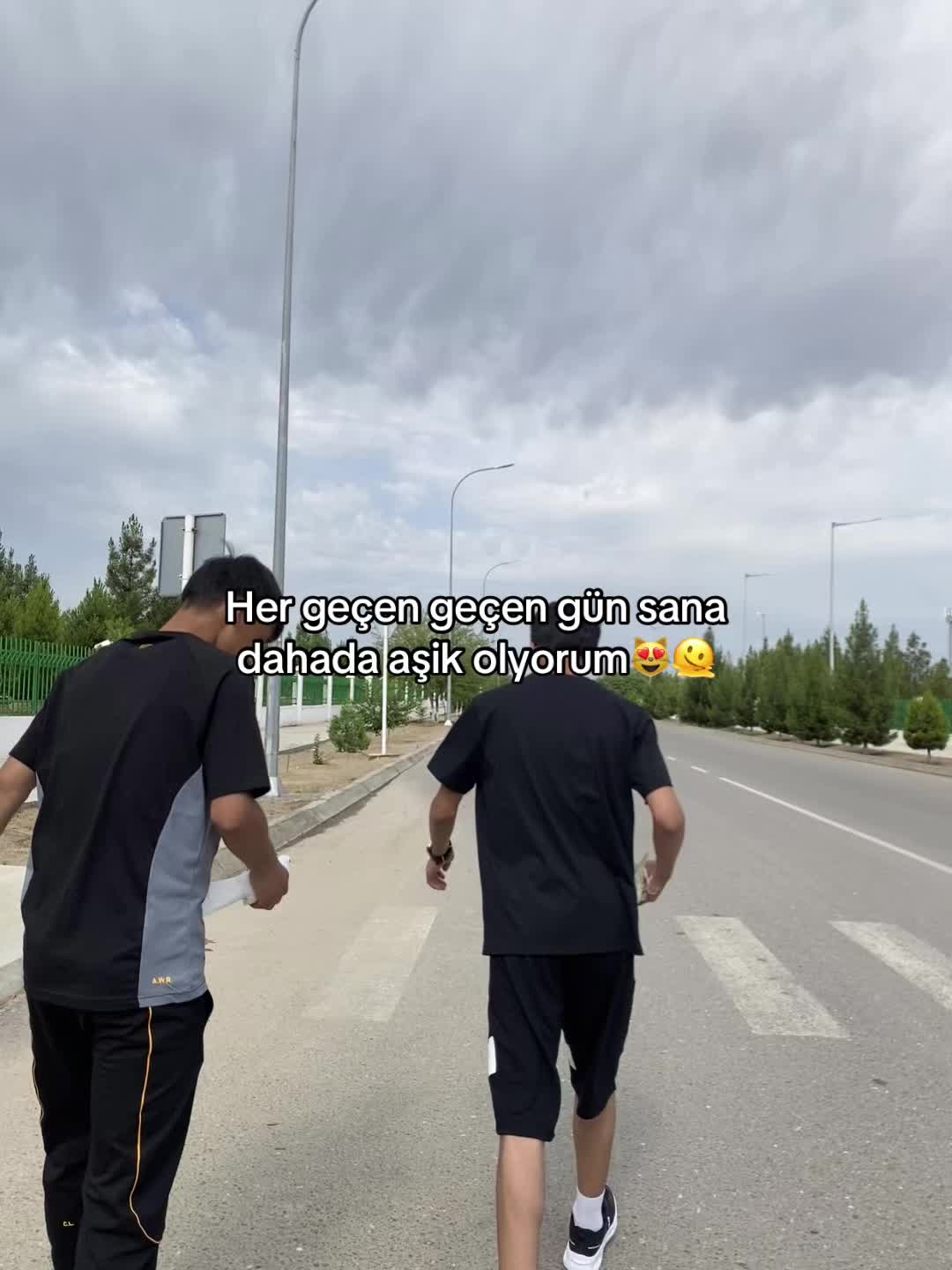 @ℬℯ𝑔ℴ𝓈𝒽𖣂🇹🇷