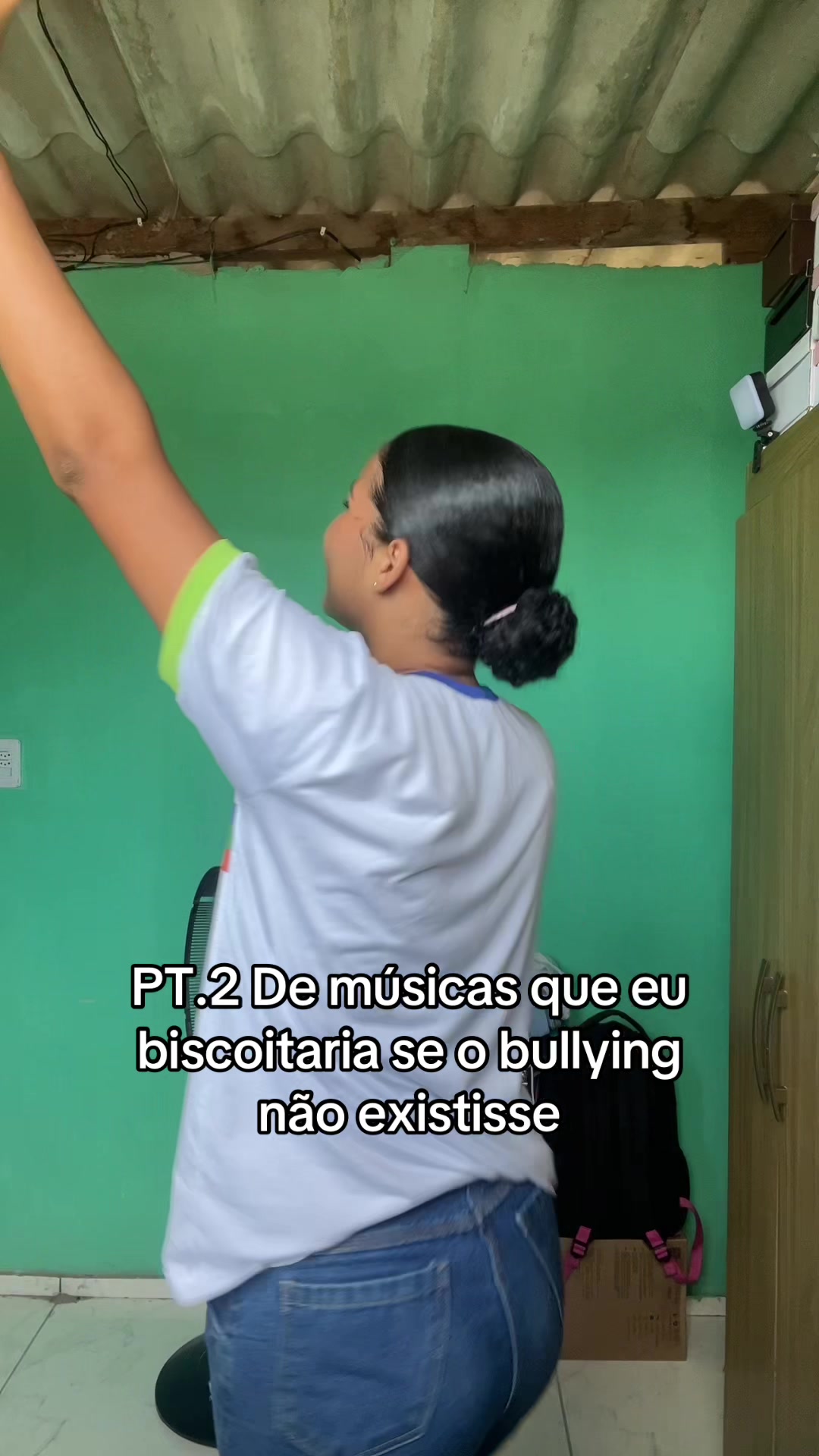 @Dona míope 👀
