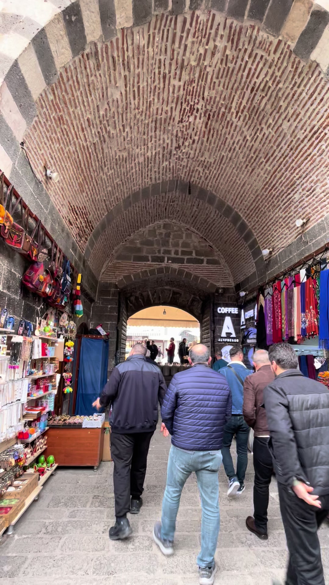 @Ela gözlû