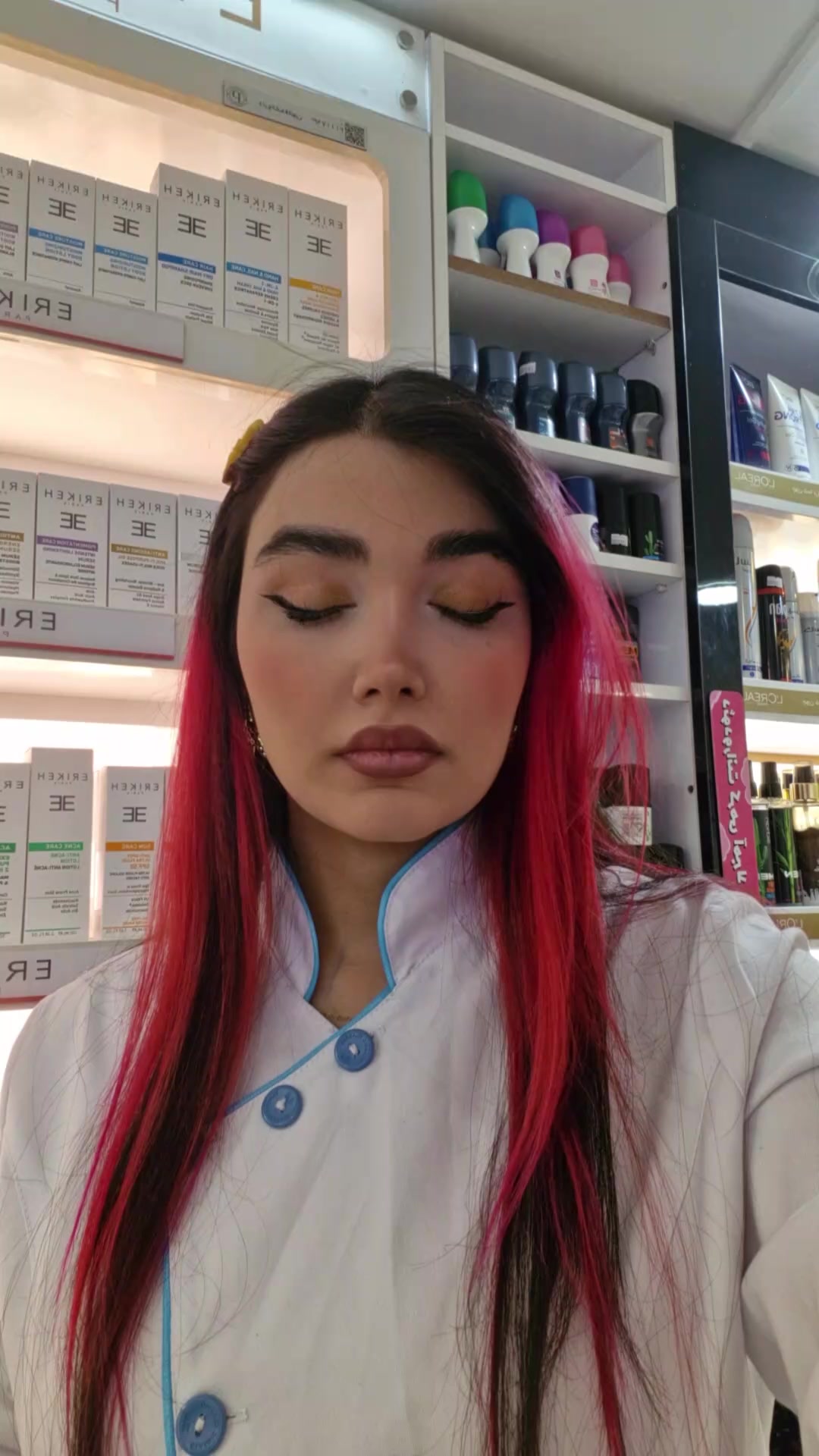 @Anaazin