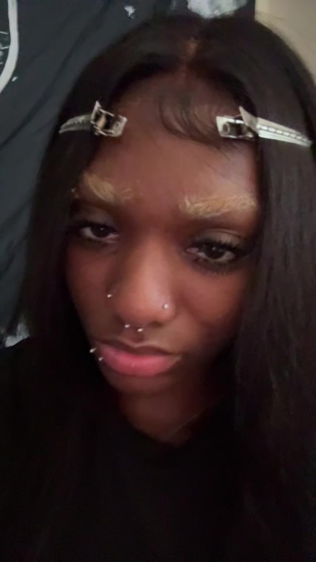 @iihatecameras