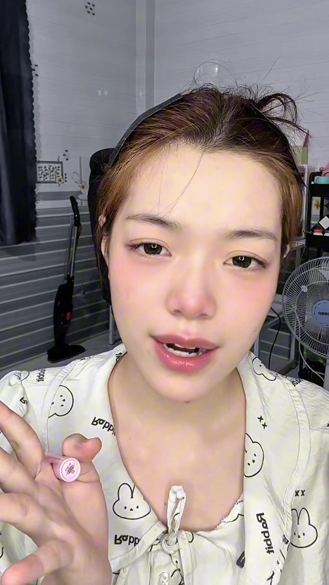@Thi&ecirc;n Hương