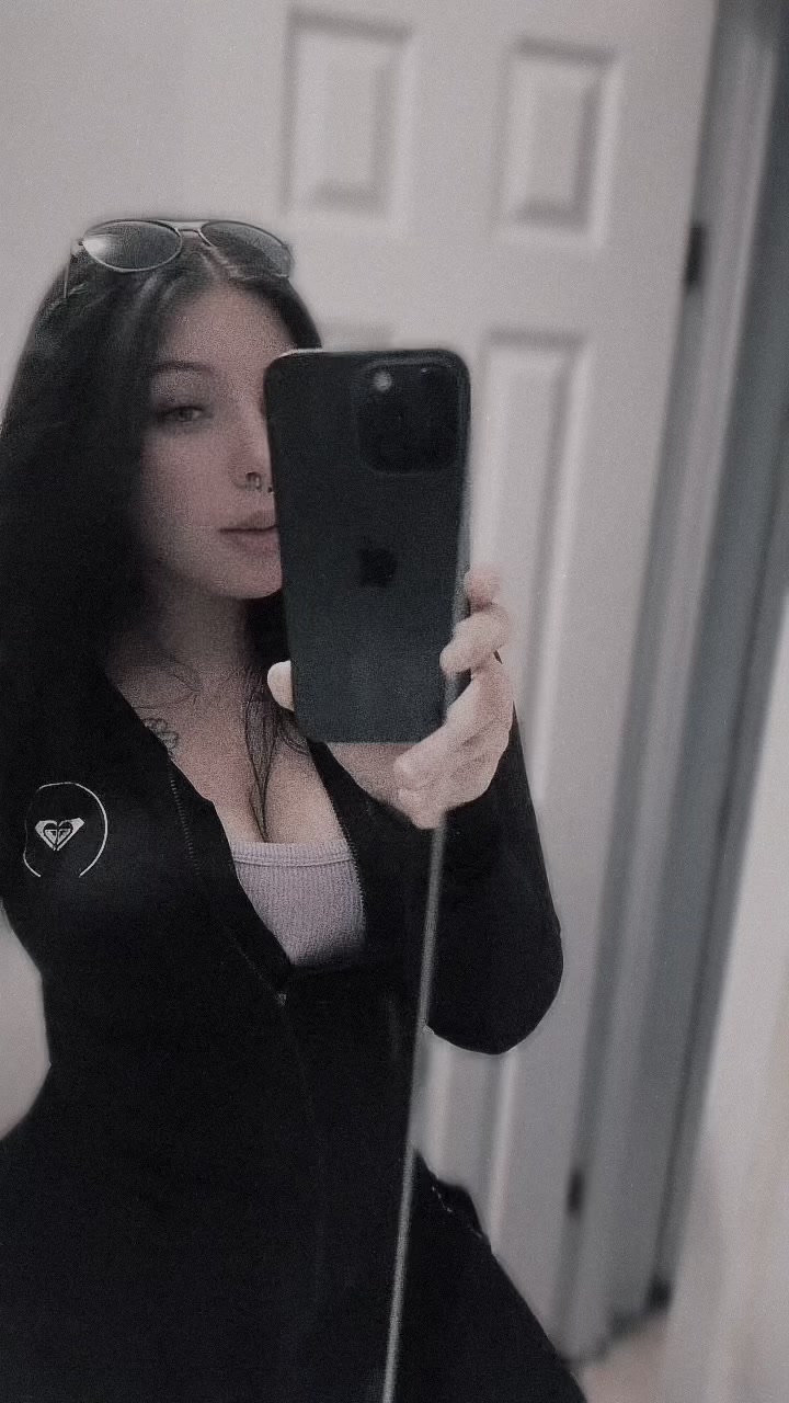 @🇨🇦 Cosplayer6969 🇨🇦