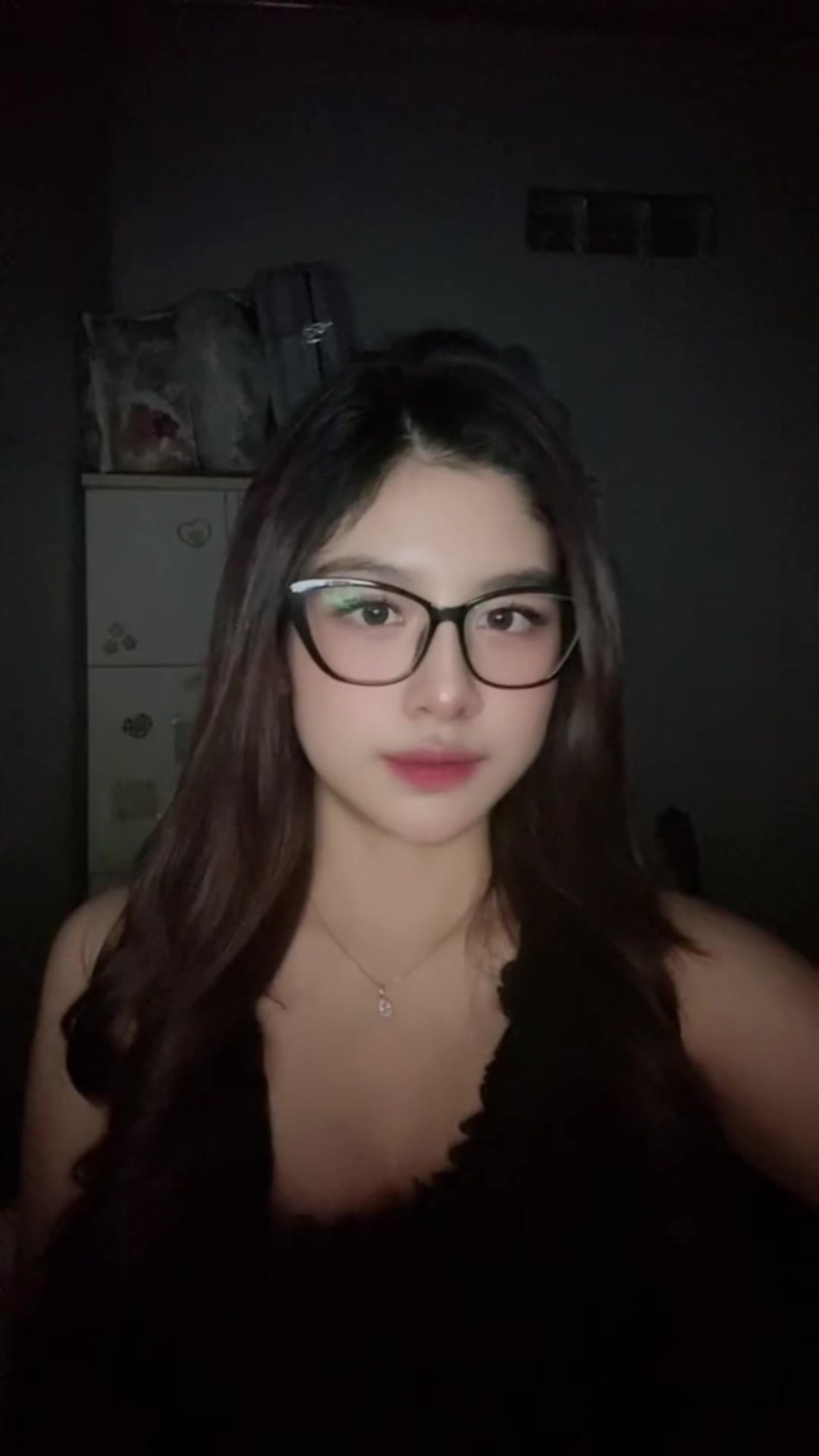 @❦